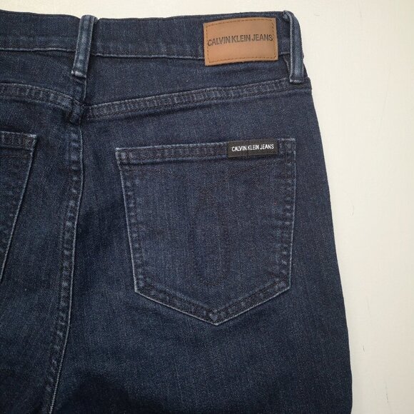 Calvin Klein Jeans Ladies Size 4 Dark Wash High Rise Skinny Blue Jeans - Picture 8 of 14